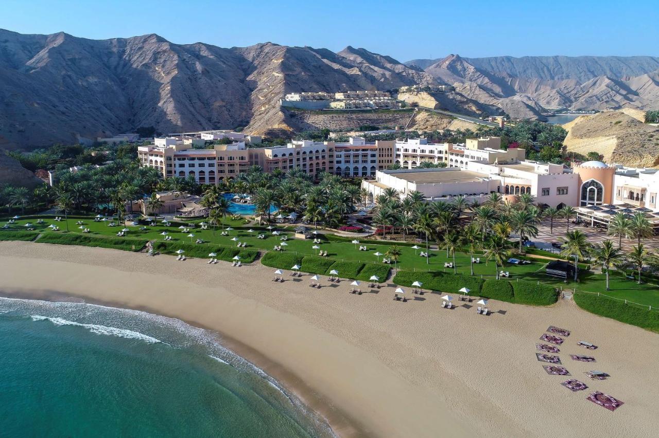 シャングリ ラ バール アル ジサ リゾート ＆ スパ マスカット エクステリア 写真 The Oberoi Beach, Muscat