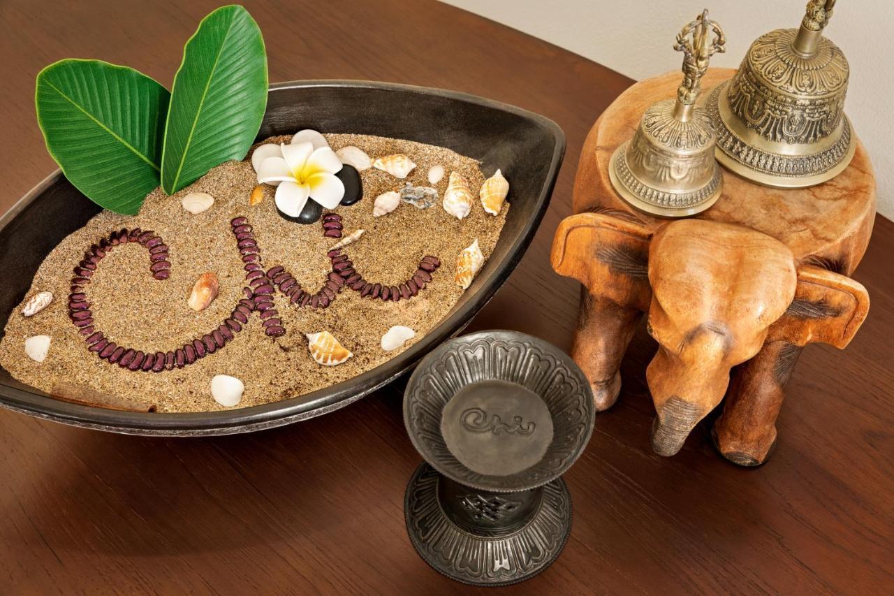 シャングリ ラ バール アル ジサ リゾート ＆ スパ マスカット エクステリア 写真 A modern sand mandala
